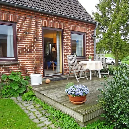 Haus Doris Whg. 1 * Groemitz